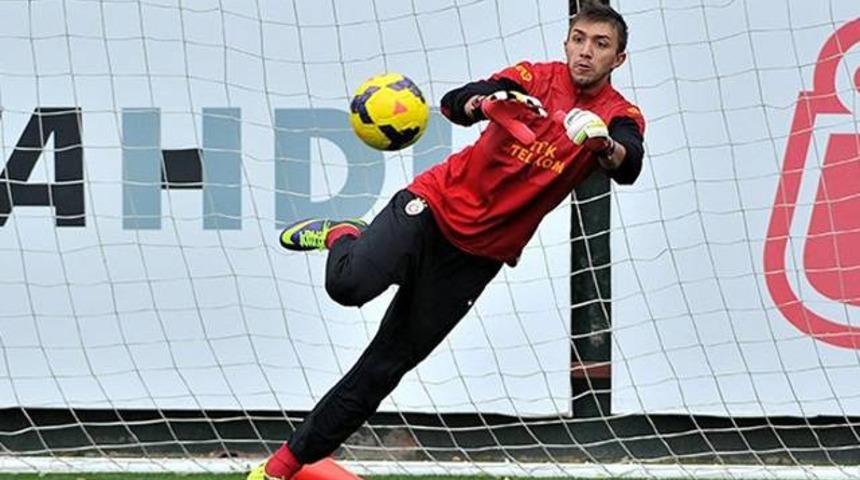 Galatasaray'da Muslera şoku! A&ccedil;ıklama geldi