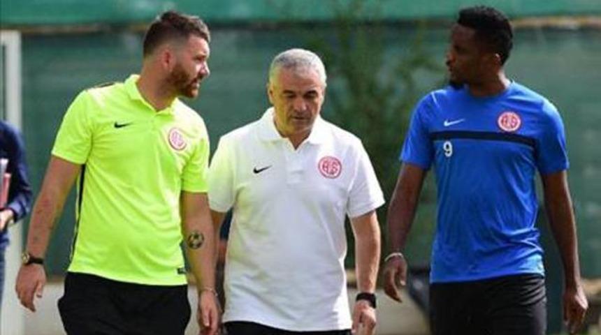 Rıza &Ccedil;alımbay: 'Bu iş canımı sıkıyor artık!'