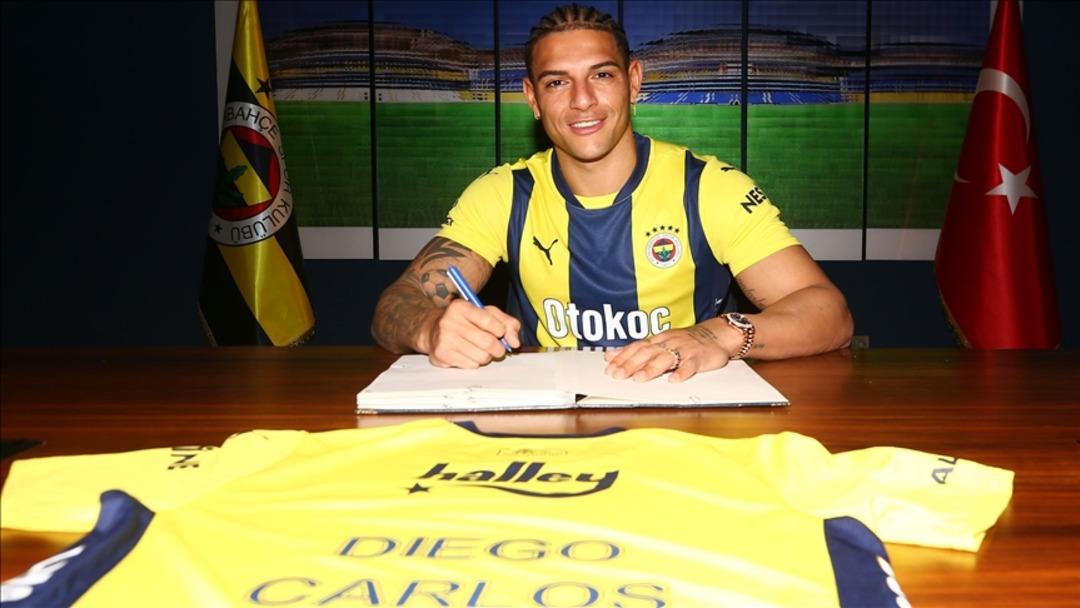 Fenerbahçe o isme kapıyı gösterdi! Yönetim göndermek istiyor: Kendine kulüp bul 1