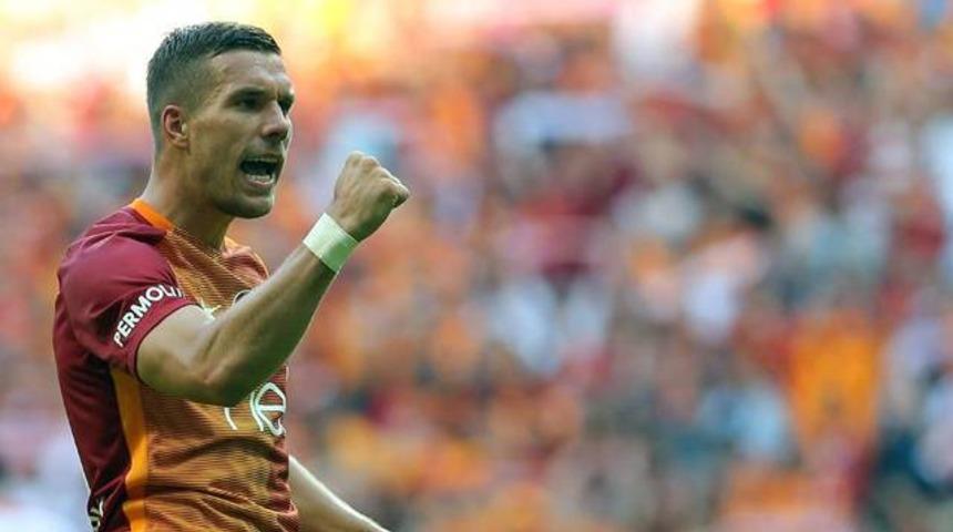 Podolski transferinde flaş gelişme