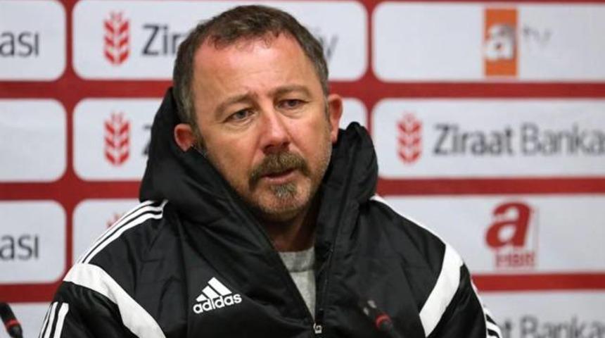 Sergen Yalçın'ın gözü Lawal’da