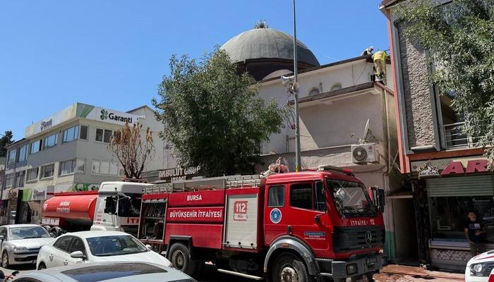 Camide korkutan yangın