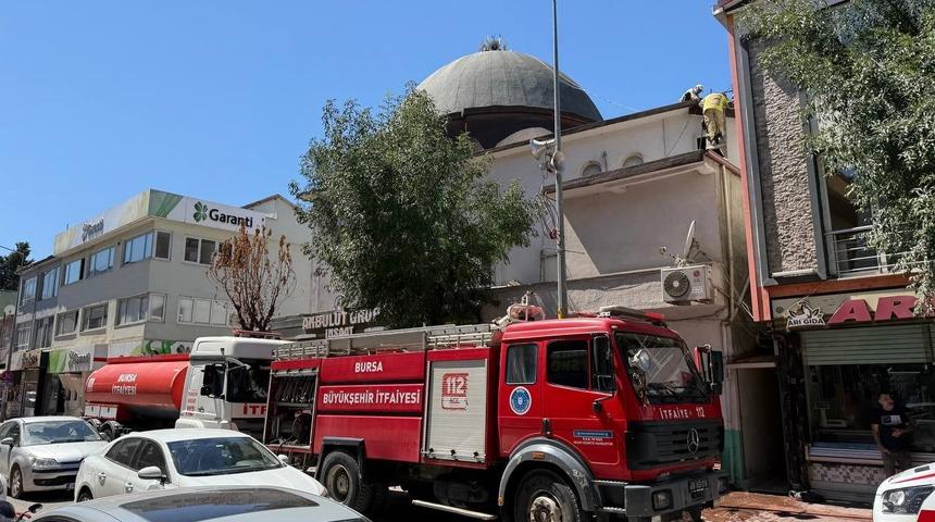 Camide korkutan yangın