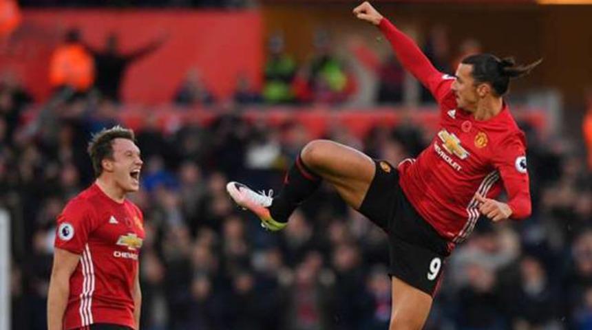 İngiltere'de ayın futbolcusu Ibrahimovic