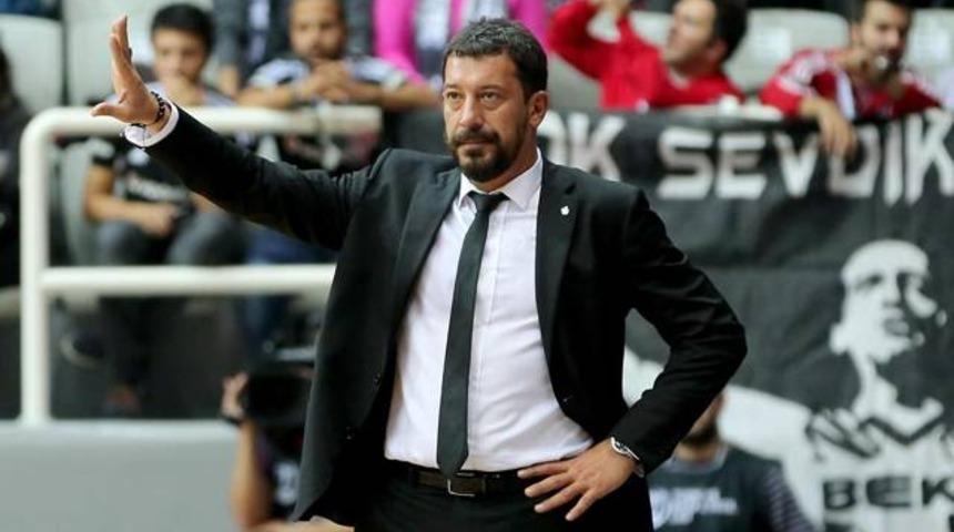 12 Dev Adam'ın yeni ko&ccedil;u Ufuk Sarıca