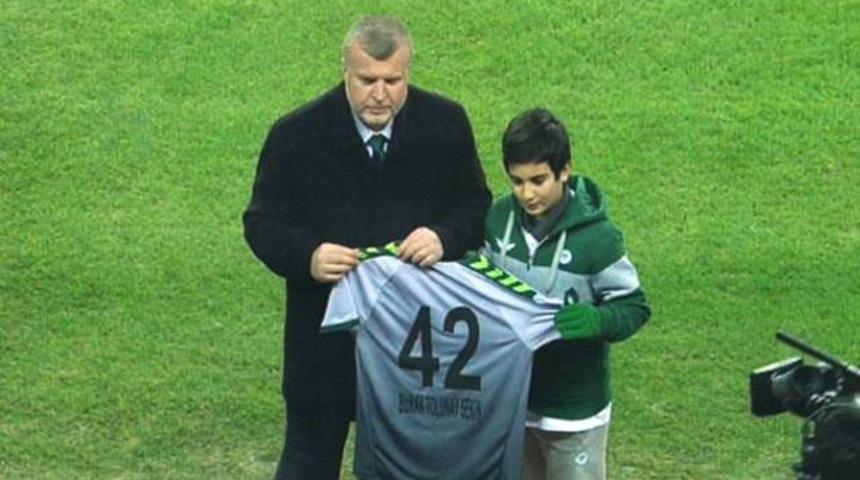 Konyaspor Fethi Sekin'i unutmadı