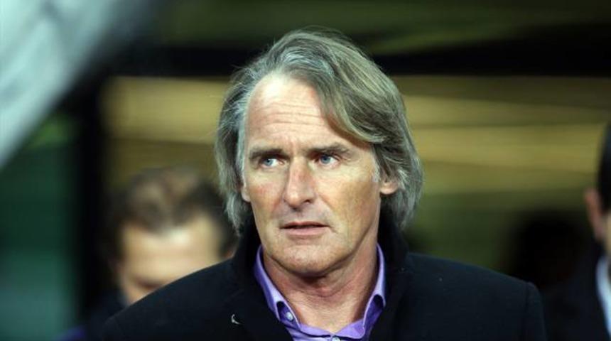 Riekerink: 'Muslera kırık parmağıyla oynadı'