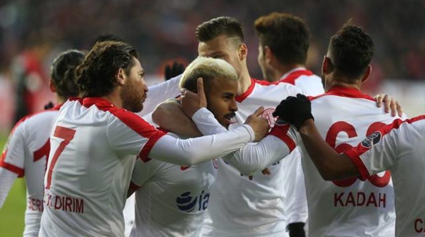 Gaziantepspor 0 - 3 Antalyaspor 