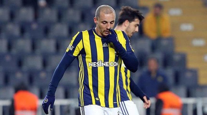 Fenerbah&ccedil;eli taraftarlardan Aatıf&rsquo;a b&uuml;y&uuml;k tepki