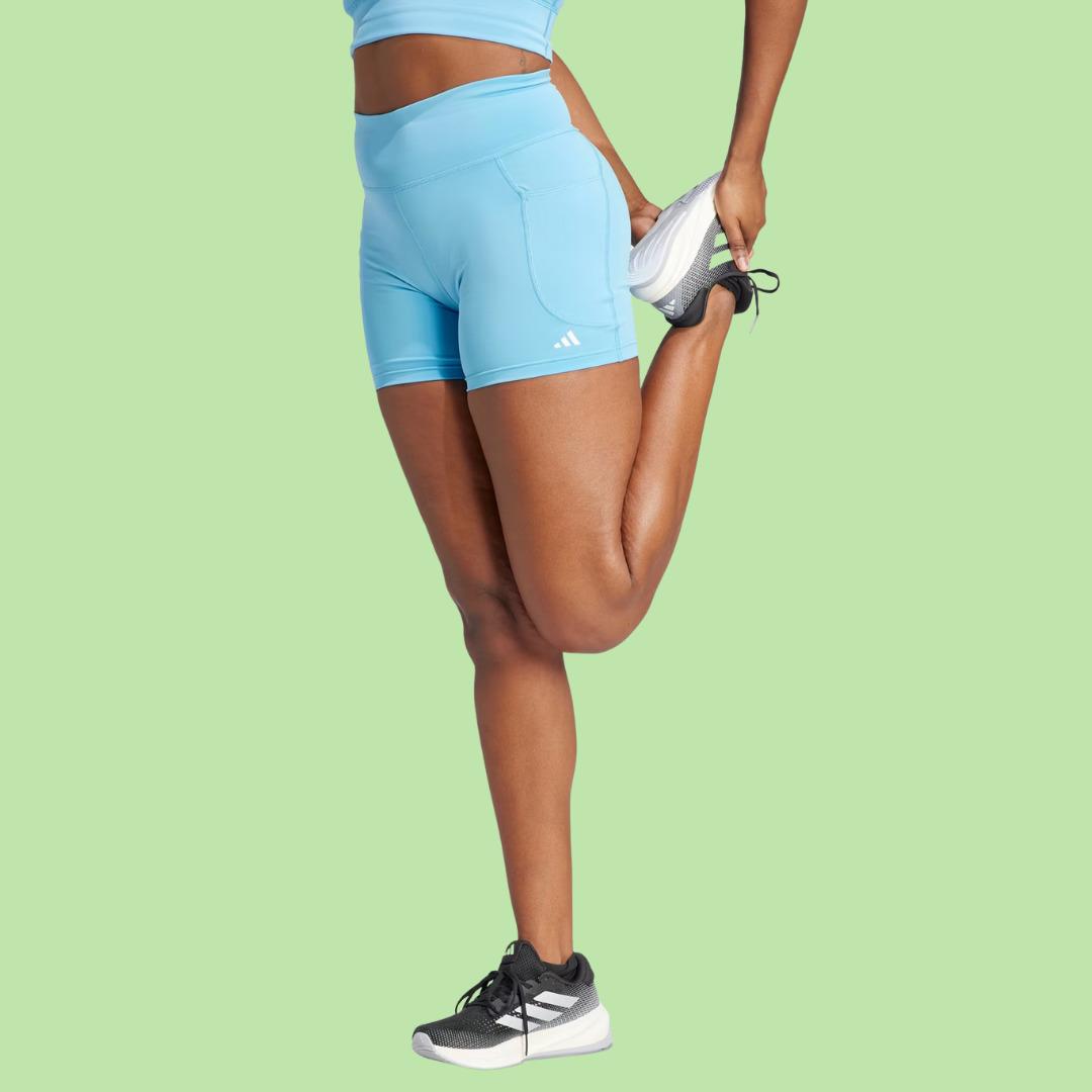 Adidas ta %50 ye varan indirim başladı! İşte öne çıkan ürünler 10