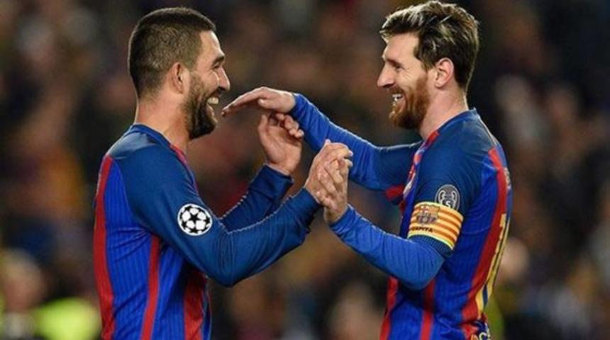 Arda Turan, Messi'ye kurban gidiyor!