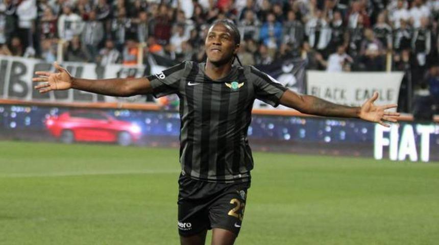 Trabzonspor, Rodallega ile anlaşmaya vardı!