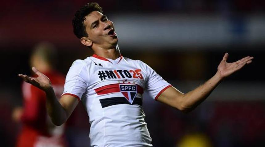 Galatasaray&rsquo;dan Fenerbah&ccedil;e&rsquo;ye Ganso &ccedil;alımı