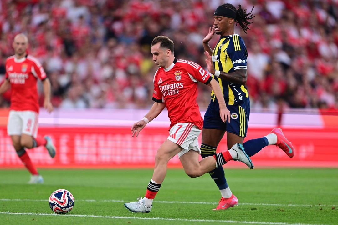 Kerem Aktürkoğlu ndan Fenerbahçe ye mesaj! ‘‘Beni almadan geri dönmeyin!’’ 2