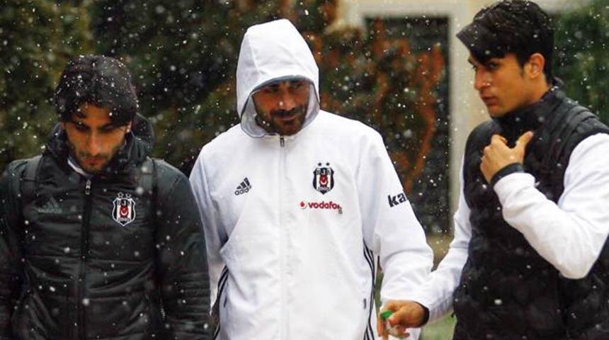 Beşiktaş uçağı Kayseri'ye inemedi!