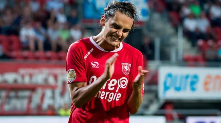 İngiliz basını, Enes &Uuml;nal'ı Johnny Depp'e benzetti!