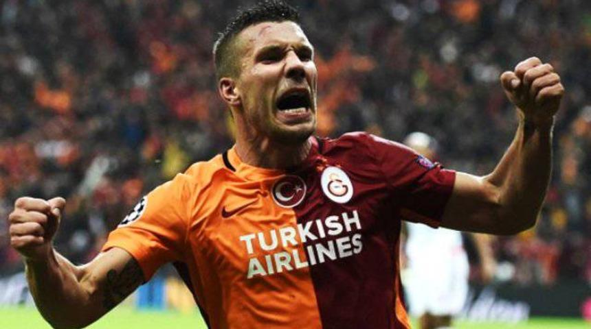 Podolski: 'Şimdilik Galatasaray'ın futbolcusuyum ama...'