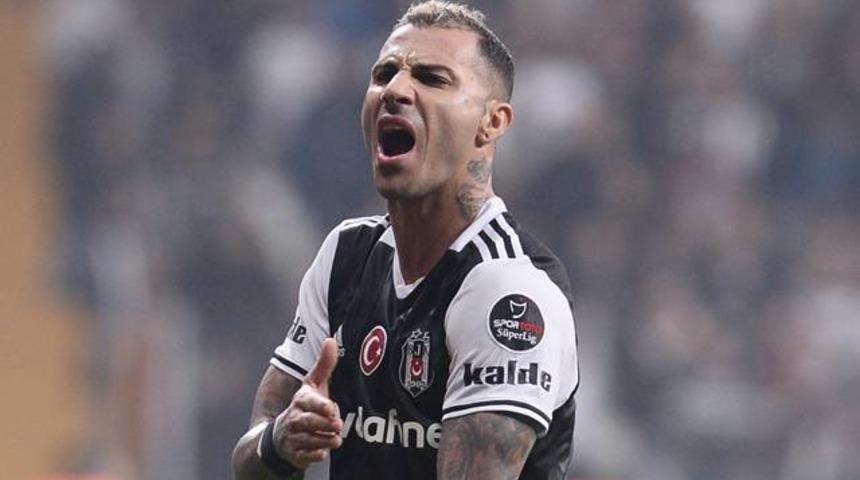 Ricardo Quaresma u&ccedil;uşa ge&ccedil;ti! M&uuml;thiş performans