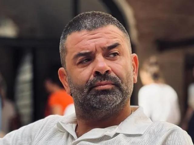 16 yaş k&uuml;&ccedil;&uuml;k sevgilisi aşka geldi! Kutlamalara haftalar &ouml;nce başladılar