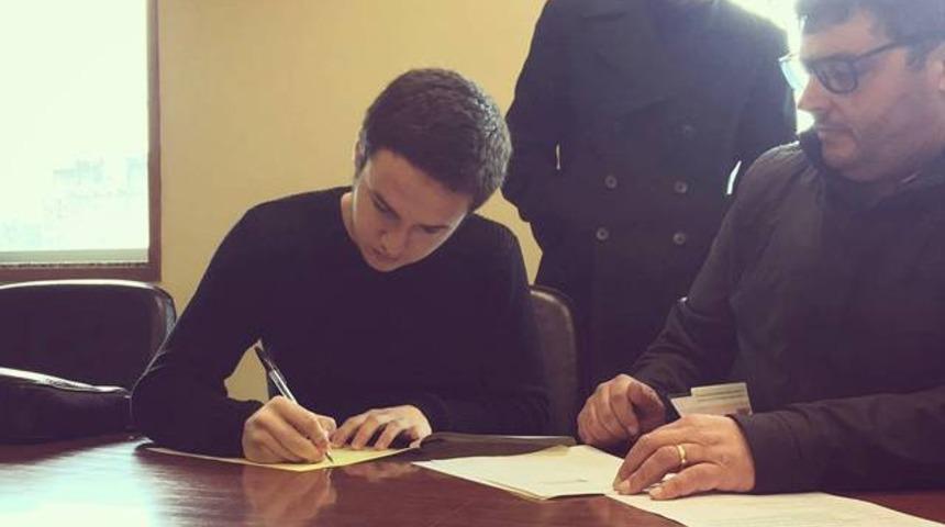 T&uuml;rk futbolcu Pacos Ferreira'da