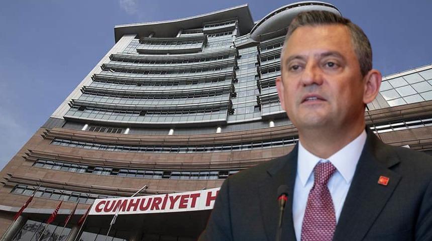 CHP lideri Özel'e, memleketinde istifa şoku! Görevlerini bırakıp, adaylıktan çekildi... Delege seçimlerine müdahale iddiası