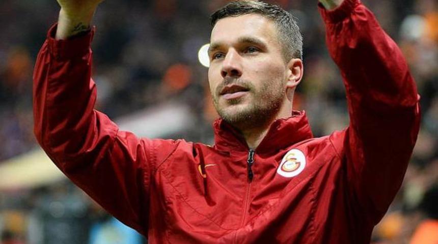 Podolski takımda kaldı, sezon sonunda gidecek