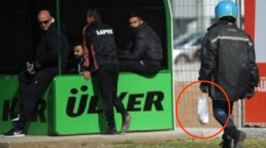 Şaka gibi olay! Ma&ccedil;ta d&uuml;r&uuml;m s&ouml;ylediler