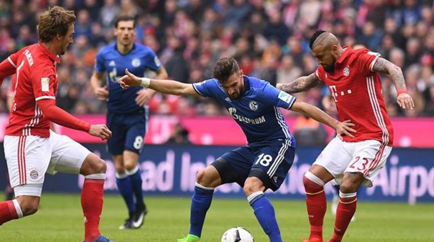 Bayern M&uuml;nih 1 - 1 Schalke 04