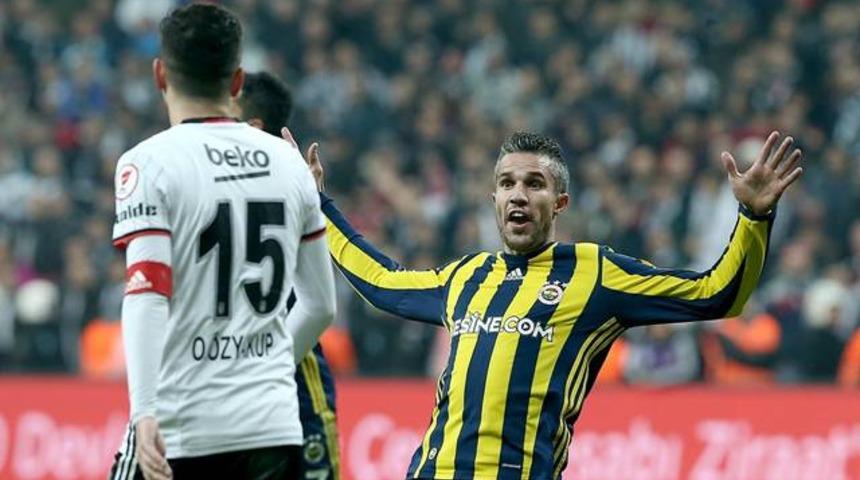 Galatasaray'dan Van Persie tepkisi! 'Doktora git'