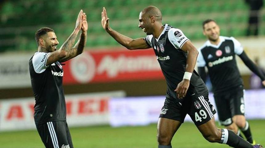 Ryan Babel Beşiktaş'ın tarihine ge&ccedil;ti!