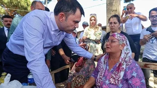 Bakan Kurum sözünü vermişti! İzmir ve Bilecik'te yanan köy evlerinin inşa süreci başladı