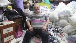 Hastane müdürüyken istifa etti! 'Benim gibi satan olmaz' O işi seçti, dükkanını gören şaşırıyor