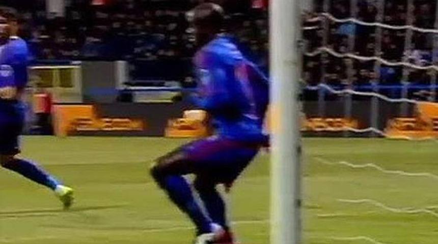 Beşiktaş'tan Karab&uuml;k'te penaltı isyanı