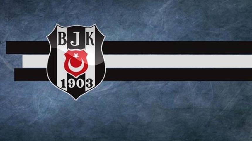 Beşiktaş otob&uuml;s&uuml;ne Karab&uuml;k'te &ccedil;irkin saldırı!