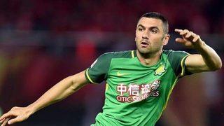 Burak Yılmaz'dan Fenerbahçe'yi kızdıracak Mehmet Ekici teklifi!