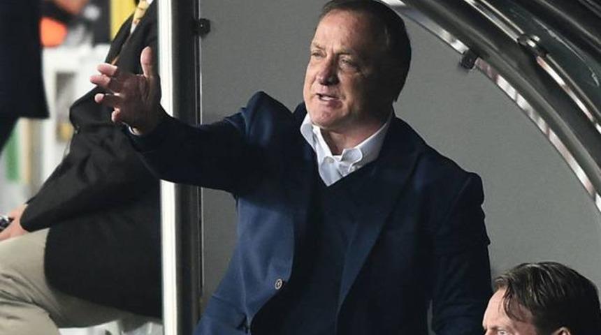 Advocaat'ı &ccedil;ıldırtan olay!