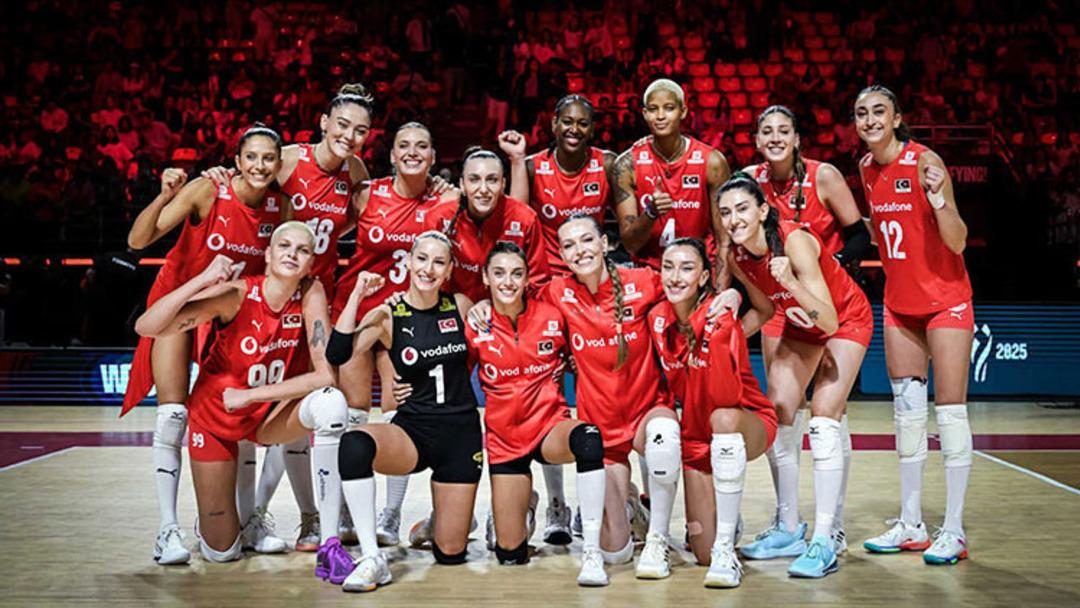 Filenin Sultanları lider olarak son 16 da! Rakip Slovenya... 2