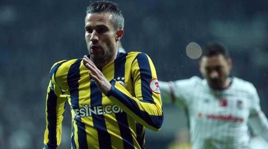Van Persie Rusları şaşırttı