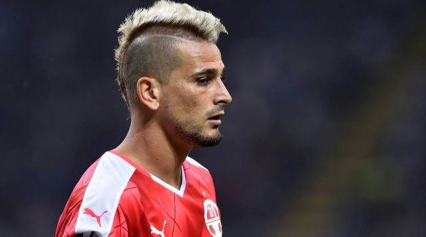 Beşiktaş'ın rakibinde Buzaglo sakatlandı