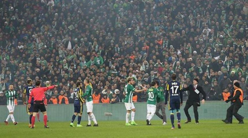 PFDK'dan Bursaspor'a ve Konyaspor'a 1 ma&ccedil; seyircisiz oynama cezası