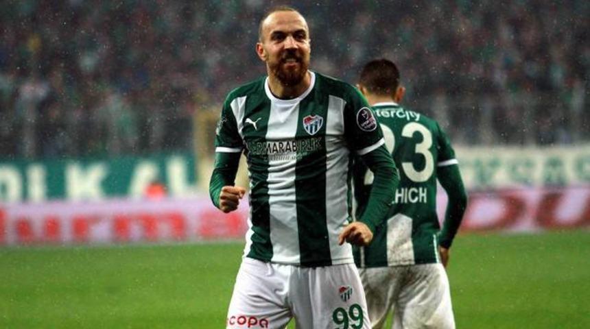 Bursaspor'da Sercan Yıldırım ve Deniz Yılmaz kadro dışı