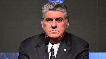 Beşiktaş'ta Keny Arroyo için Cruzeiro'dan gelen 7.5 milyon euroluk teklif reddedildi! Ardından olay çıktı! Arroyo sosyal medyadan tepki gösterdi...