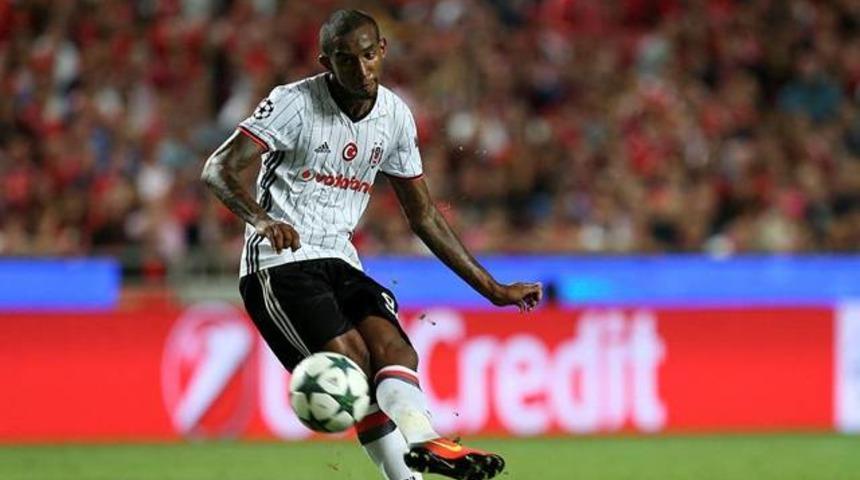Beşiktaş taraftarından Talisca kampanyası