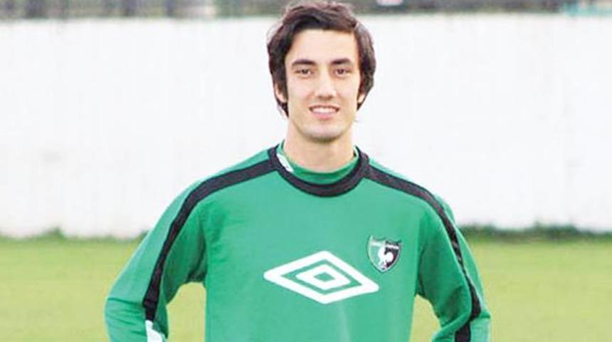   Beşiktaş gen&ccedil; Alperen Babacan'ın peşinde