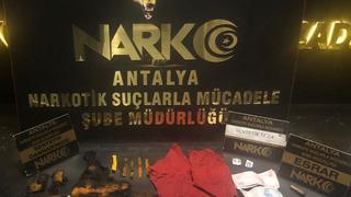 Antalya'da uyuşturucu operasyonlarında 7 tutuklama