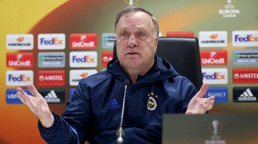 Advocaat'ın bileti kesildi