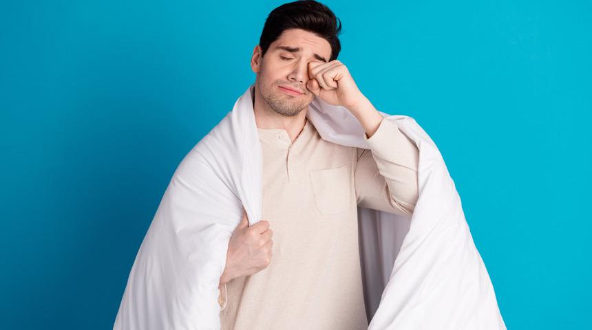 Uykumuz geldiğinde neden gözlerimizi ovuştururuz?