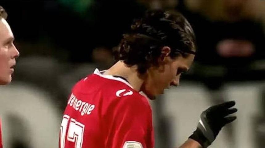 Enes &Uuml;nal'ın golden sonraki hareketi Hollanda'yı salladı