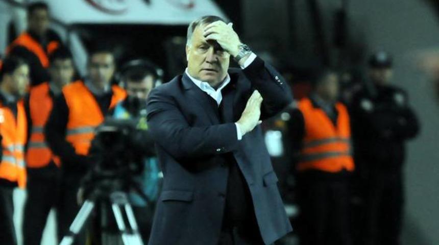 Dick Advocaat: 'Ma&ccedil; izlemeyi bıraksınlar'