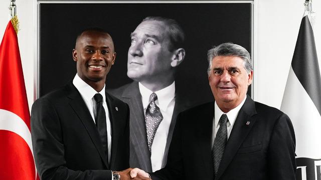 Beşiktaş yeni transferini resmen açıkladı! Tiago Djalo ile 3 yıllık sözleşme imzalandı